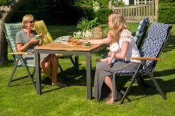 HARTMAN Alice Multipositionssessel, Xerix/schwarz, Alu/4x4 Textilen, Mit FSC Teak-Armlehnen -Gartenmöbel 11 11086.jpg