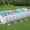BESTWAY Power Steel Pool Komplett-Set, Grau, TriTech, 640x274x132cm, Mit Sandfilter, Leiter, Abdeckplane 2 BESTWAY Power Steel Pool Komplett-Set, Grau, TriTech, 640x274x132cm, Mit Sandfilter, Leiter, Abdeckplane -Gartenmöbel 1 21936.jpg
