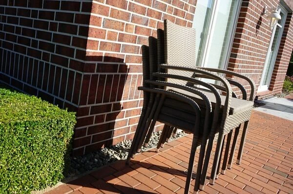 Ploß Rabida Basic Stapelstuhl, Champagner-meliert, Polyrattan, 64 X 56 X 92 Cm, Inkl. Polster 8 Ploß Rabida Basic Stapelstuhl, Champagner-meliert, Polyrattan, 64 X 56 X 92 Cm, Inkl. Polster – Bild 6